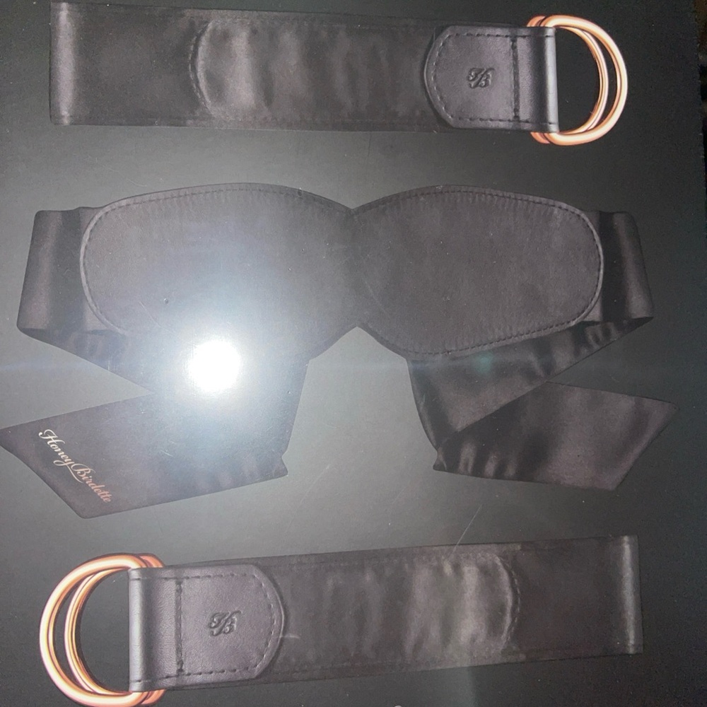 New Honey Birdette Rose Gold Bondage Set Blind fold & Restraint Sealed Box BLK